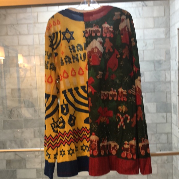 Christmas Hanukkah Long Sleeve T-shirt Size Large; 100% Polyester Worn Once - Picture 2 of 3